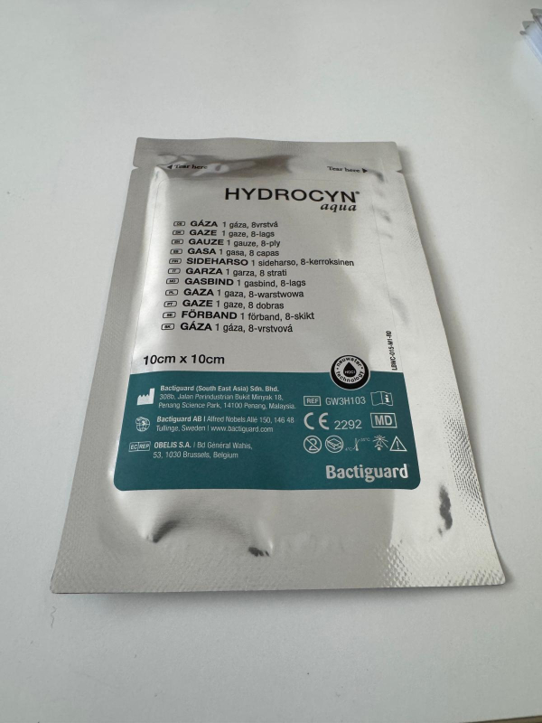GW3H103 HYDROCYN AQUA GAUZE, Gáza s roztokem,10 x 10cm, 25 ks/1 bal 